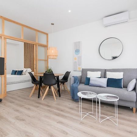 Suite Homes Hesperides Garden Beach Malaga Exterior photo
