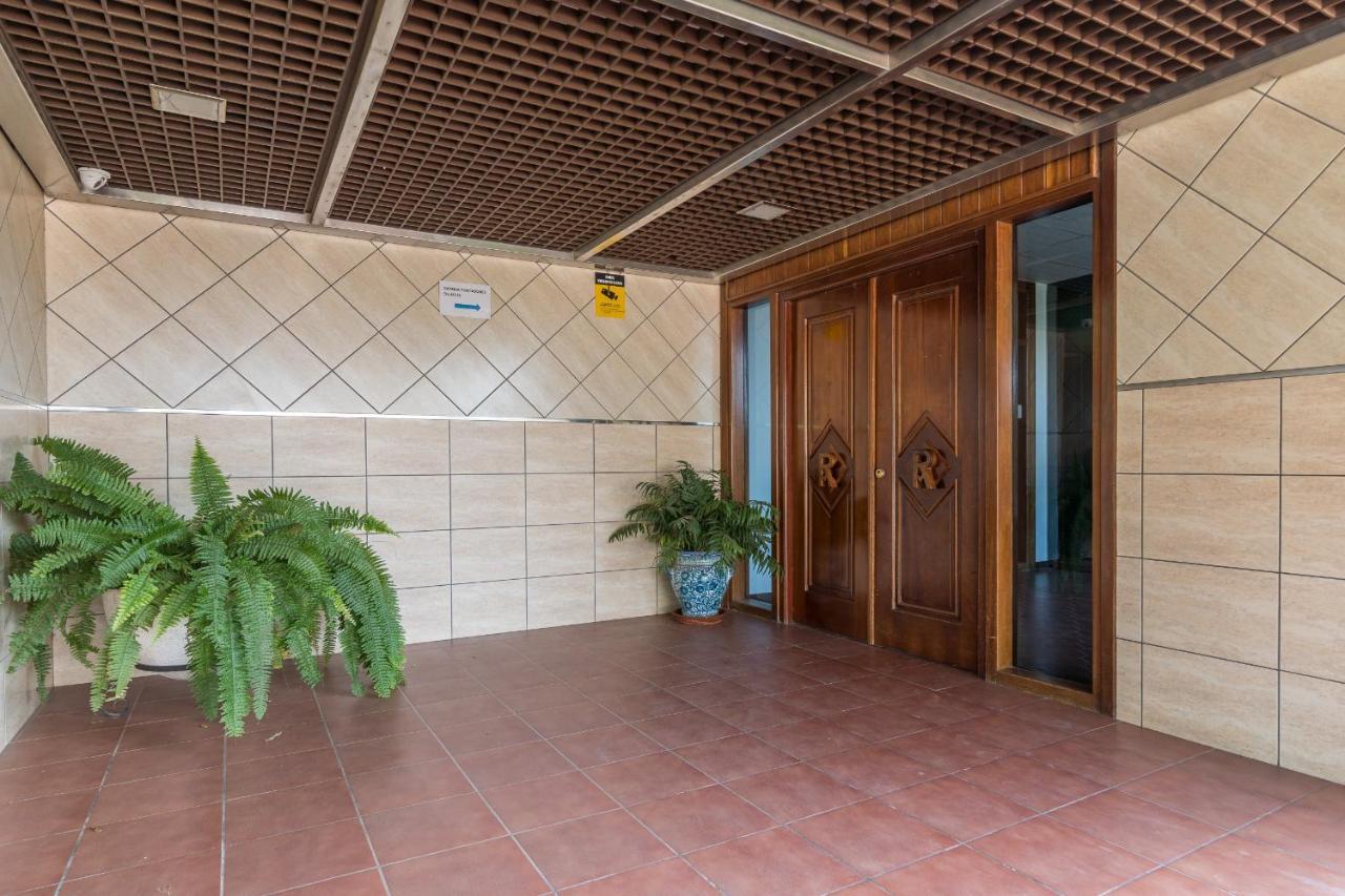 Suite Homes Hesperides Garden Beach Malaga Exterior photo