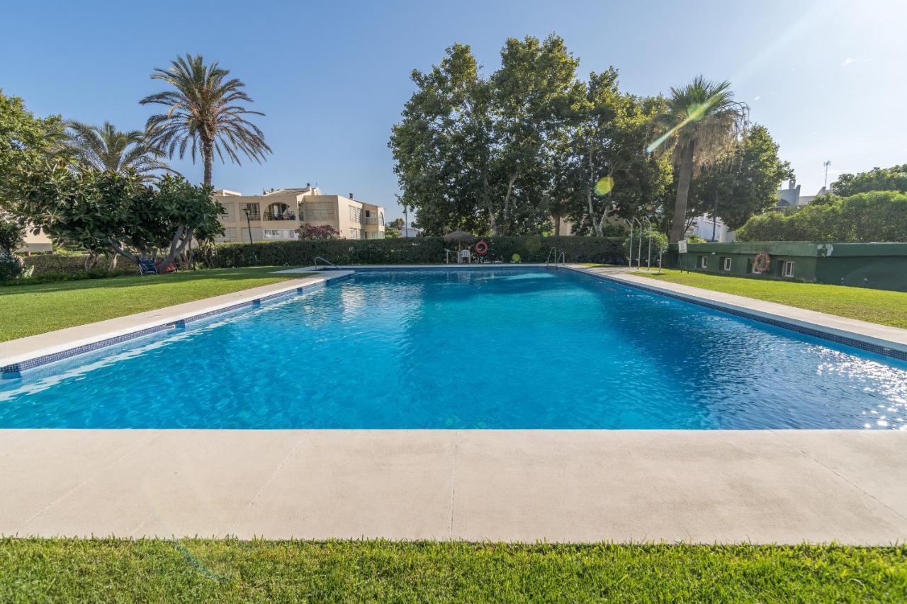 Suite Homes Hesperides Garden Beach Malaga Exterior photo
